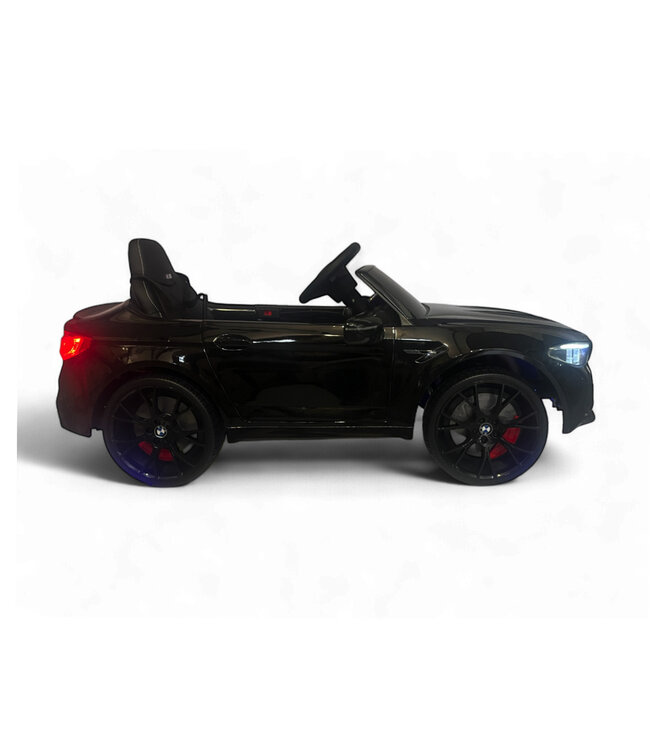 BMW M5, Ledersitz, Gummireifen, Kinderbatterieauto!