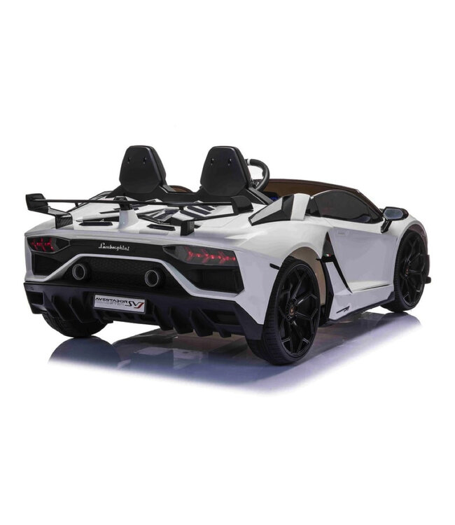 Lamborghini Aventador, 2-persoons 24 volt elektrische kinderauto met rubberen banden, leder zitje!