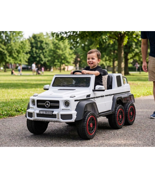 Mercedes-Benz G63 6x6, 12 V mit Gummireifen und mehr!