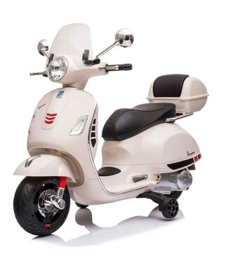 Vespa GTS Super white