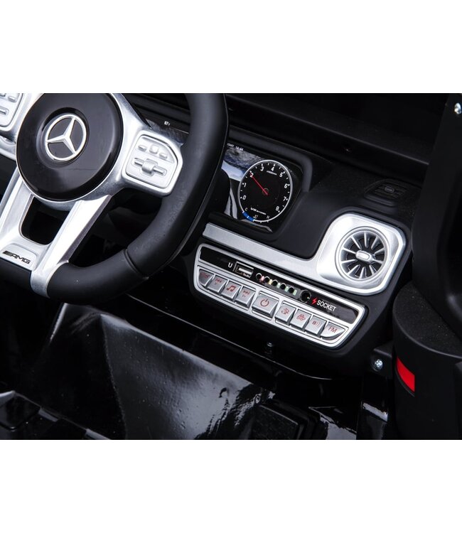Mercedes G63, 12 volt Children's Battery Car, rubber tires, leather seat and more!
