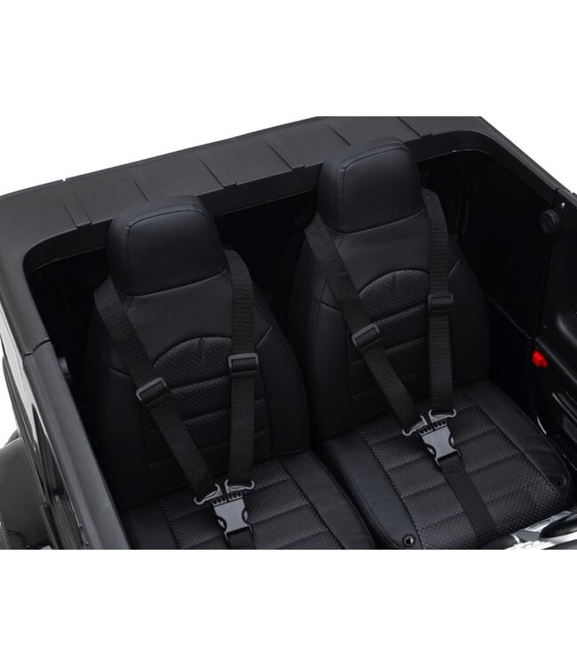 2 person Mercedes G63 AMG, 24v and 4x4 children's battery vehicle!