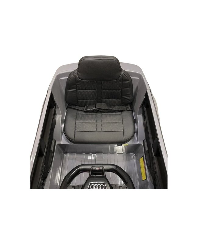 Audi RS6,12 volt elektrische kinderauto met rubberen banden, leder zitje en meer!