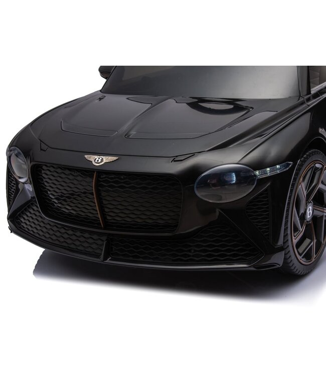 Bentley Bacalar, 12 volt electric children's car, leather seat, rubber tires and more.