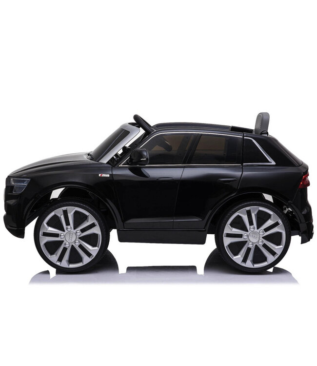 Audi Q8 Quattro S-line, 12 volt electric children's car with EVA tires, artificial leather seat and more!