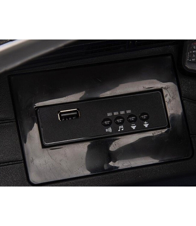 Audi RS6, 12 volt elektrische kinderauto met rubberen banden, leder zitje en meer!