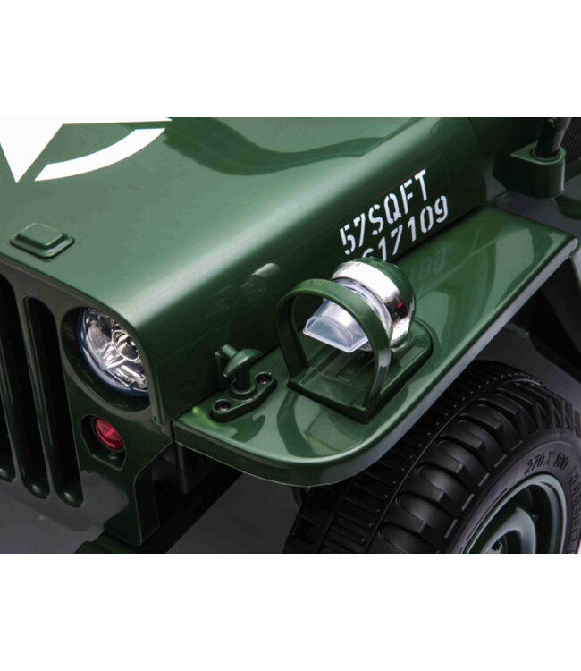 Jeep Army, Willy's Jeep 12 volt electric children's car with 4wd, rubber tires and artificial leather seat!