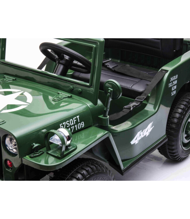 Jeep Army, Willy's Jeep Voiture √©lectrique pour enfants 12 volts avec 4 roues motrices, pneus en caoutchouc et si√®ge en cuir artificiel !