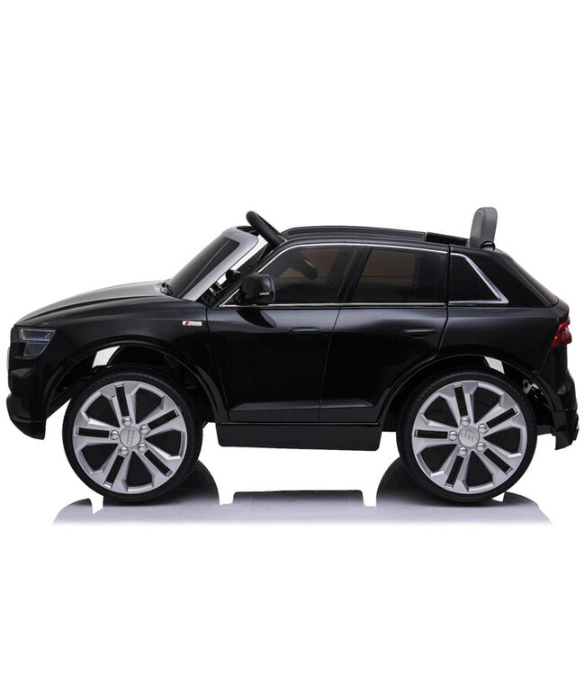 Audi Q8 Quattro S-line, 12 volt electric children's car with EVA tires, artificial leather seat and more!