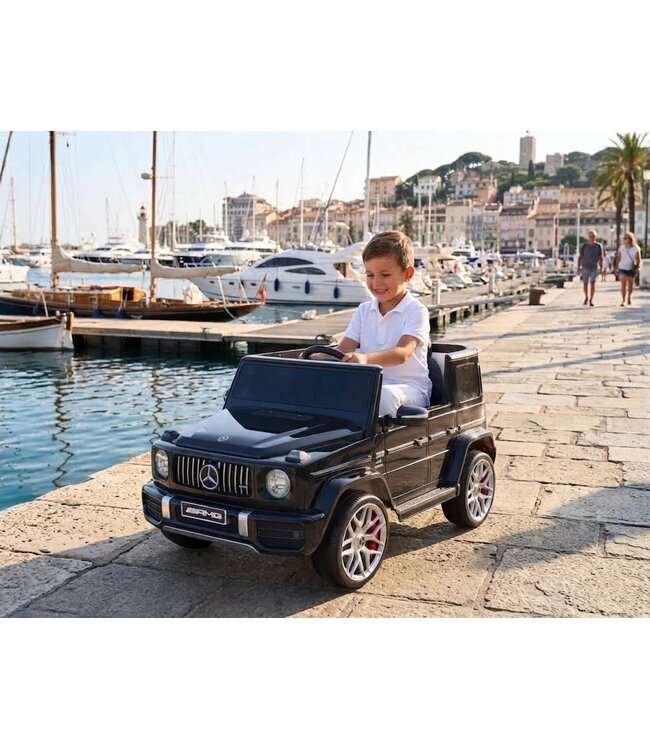 Mercedes G63, 12 volt Children's Battery Car, rubber tires, leather seat and more!