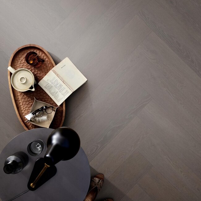 Vtwonen Charcoal Visgraat Plak PVC