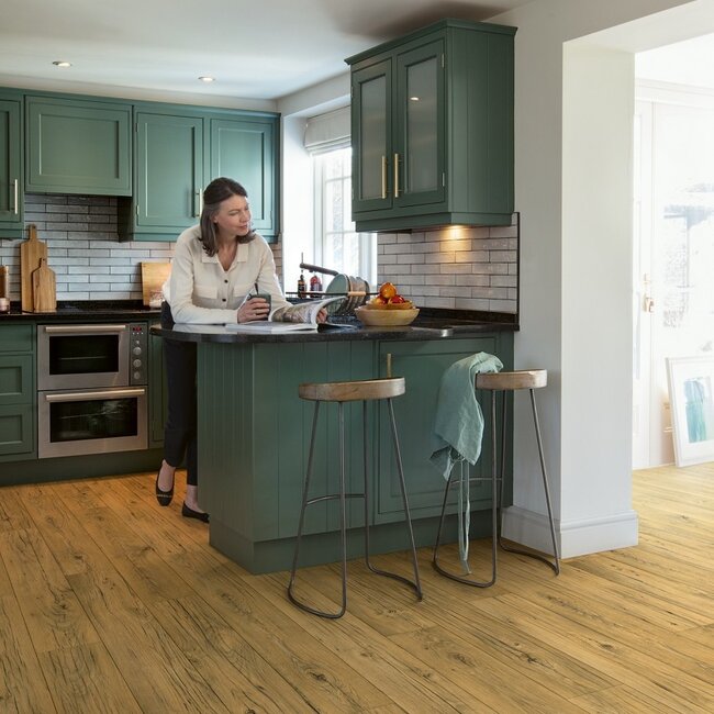 Quick-Step Capture Gebarsten naturelle eik