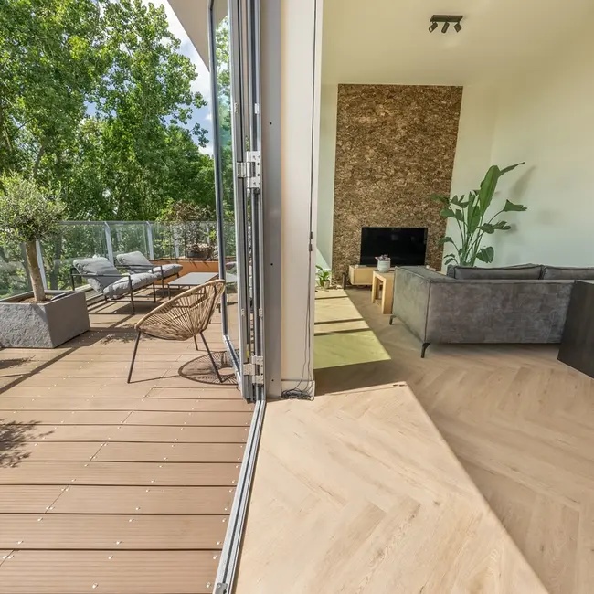 Floer Walvisgraat PVC – Gaia Grijsbeige