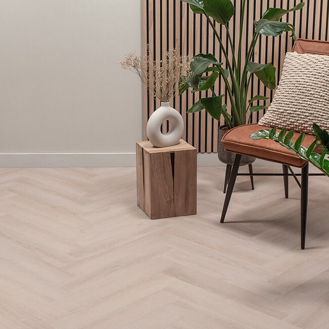 Floer Visgraat PVC – Mat Wit Eiken (Uitlopend)