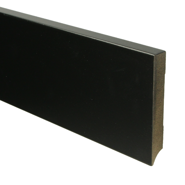 MDF Moderne plint zwart voorgelakt RAL 9005