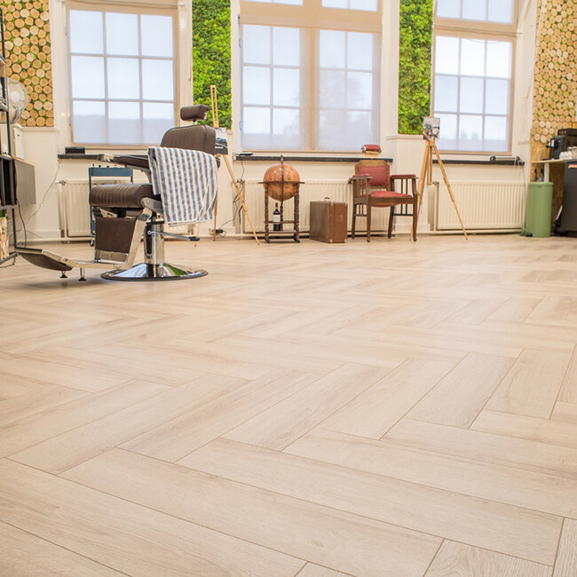 Floer Visgraat Laminaat – Crème Eiken