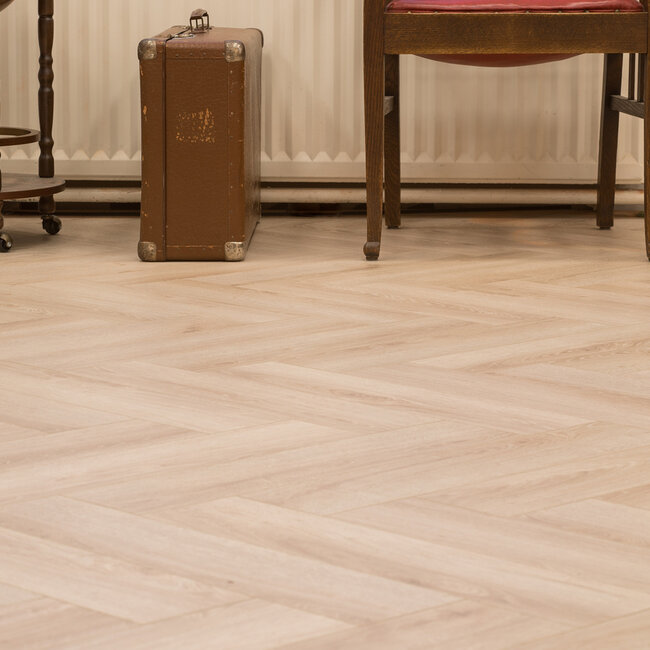 Floer Visgraat Laminaat – Crème Eiken