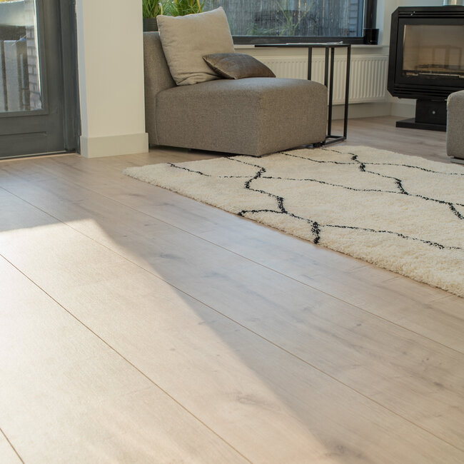Floer Landhuis Laminaat – Lichte Eik