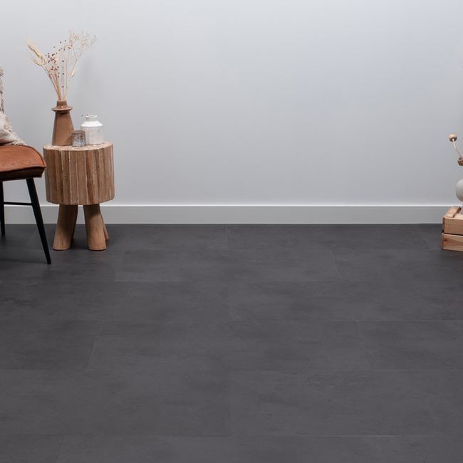 Floer Tegel Click PVC – Betonlook Zwart