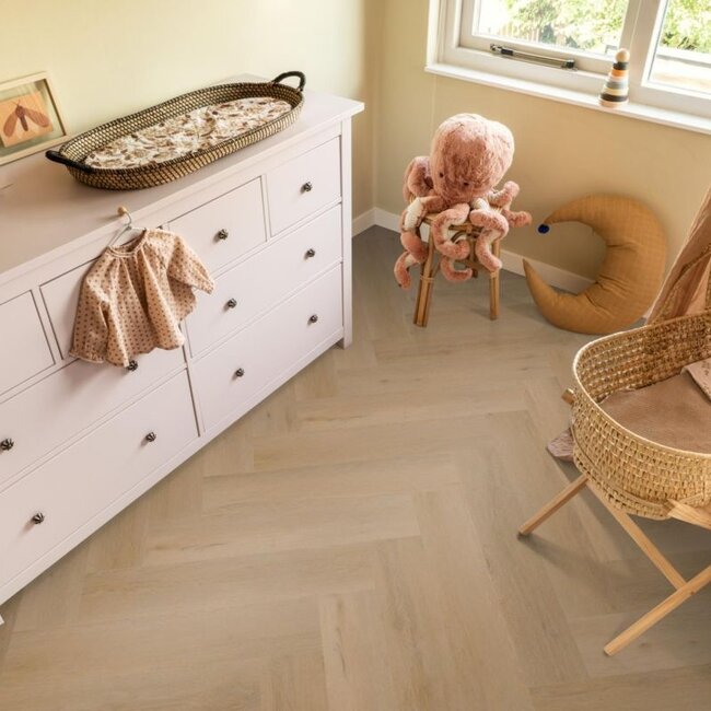 Ambiant Spigato Vivero visgraat dryback warm oak