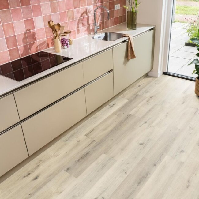 Ambiant Essenzo dryback light oak