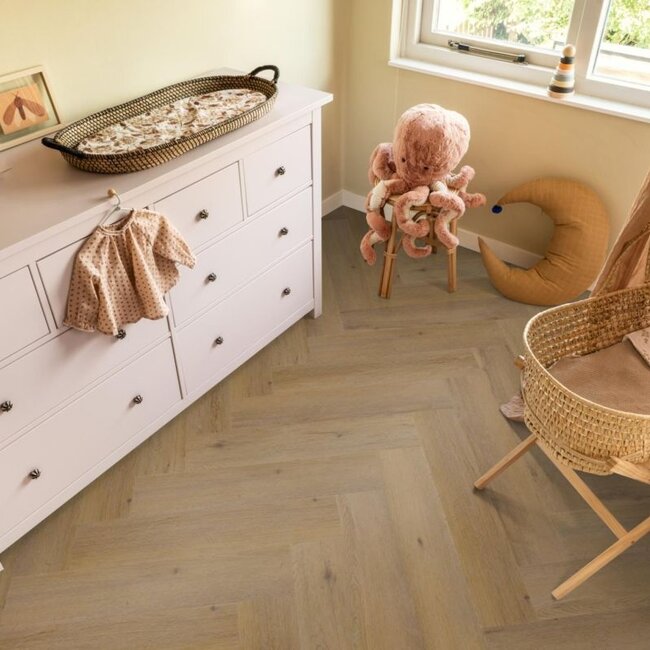 Ambiant Spigato Vivero visgraat click SRC dark oak