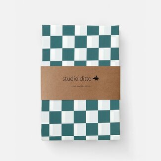 Studio Ditte Hoeslaken blokjes petrol groen