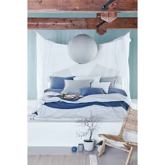 Vandyck Pure 28 linnen faded denim - 240 x 200/220 cm + 2 slopen