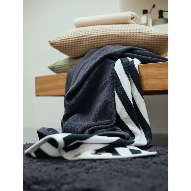 Vandyck Verona stripes - off black