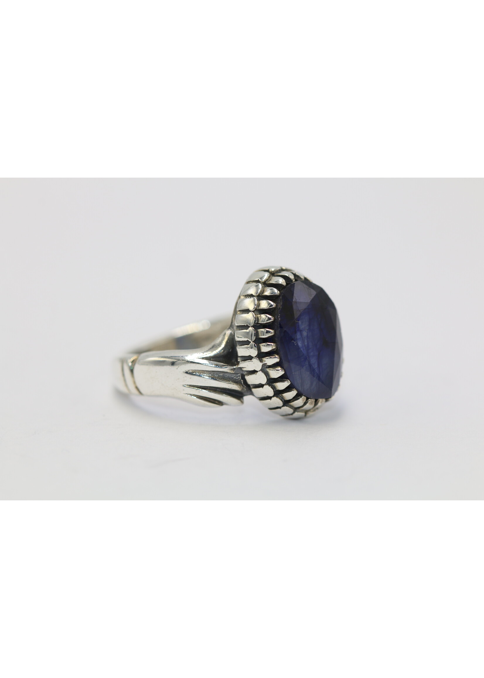 925 silver ring set with natural sapphire