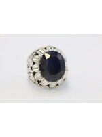 Ring with Sapphire