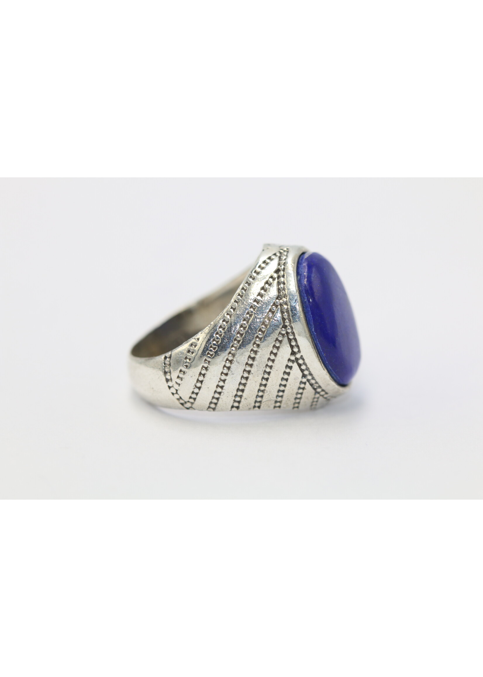 Bague en argent 925 sertie de Lapis lazuli naturel