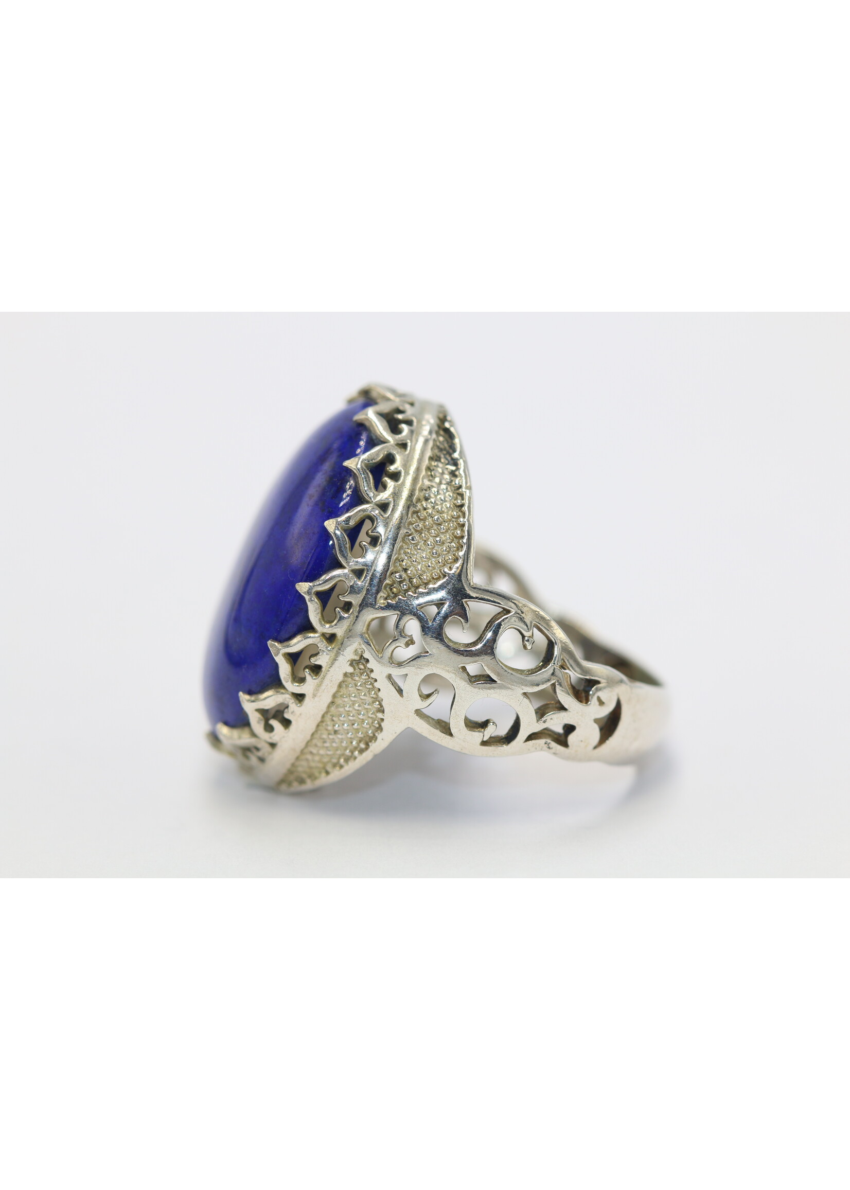 Bague en argent 925 sertie de Lapis lazuli naturel