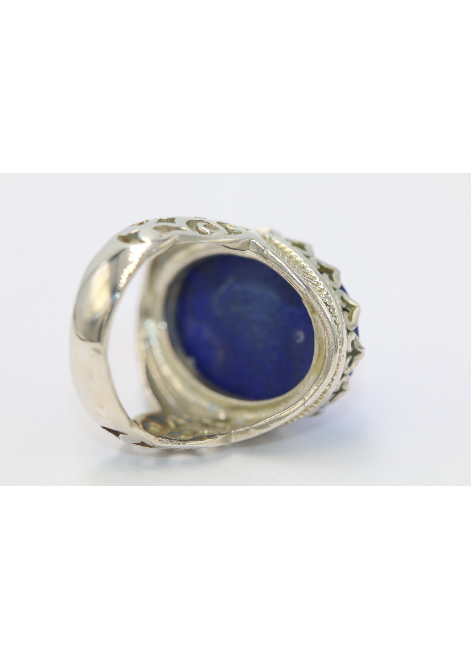 Bague en argent 925 sertie de Lapis lazuli naturel