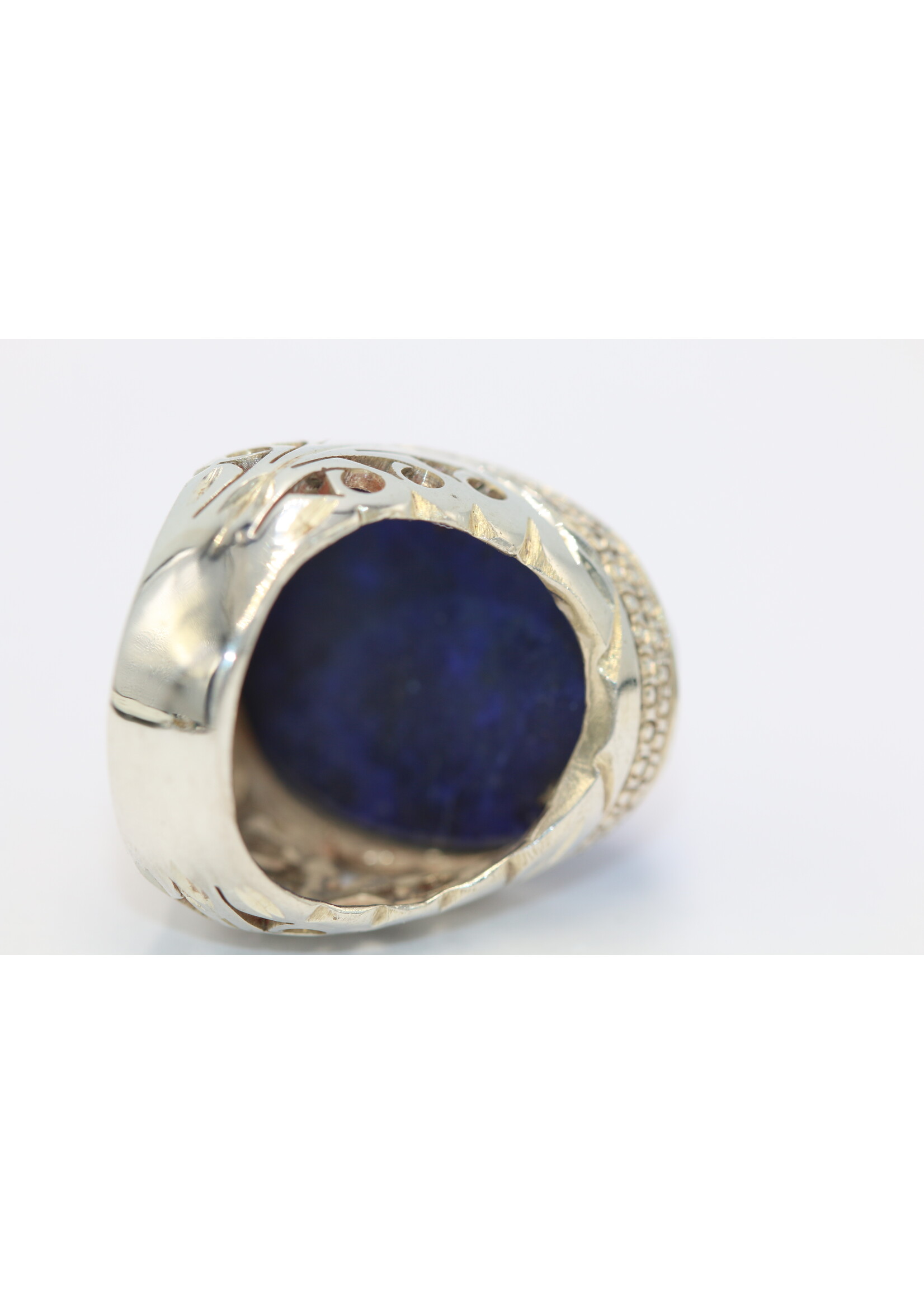 925 silver ring set with natural Lapis lazuli
