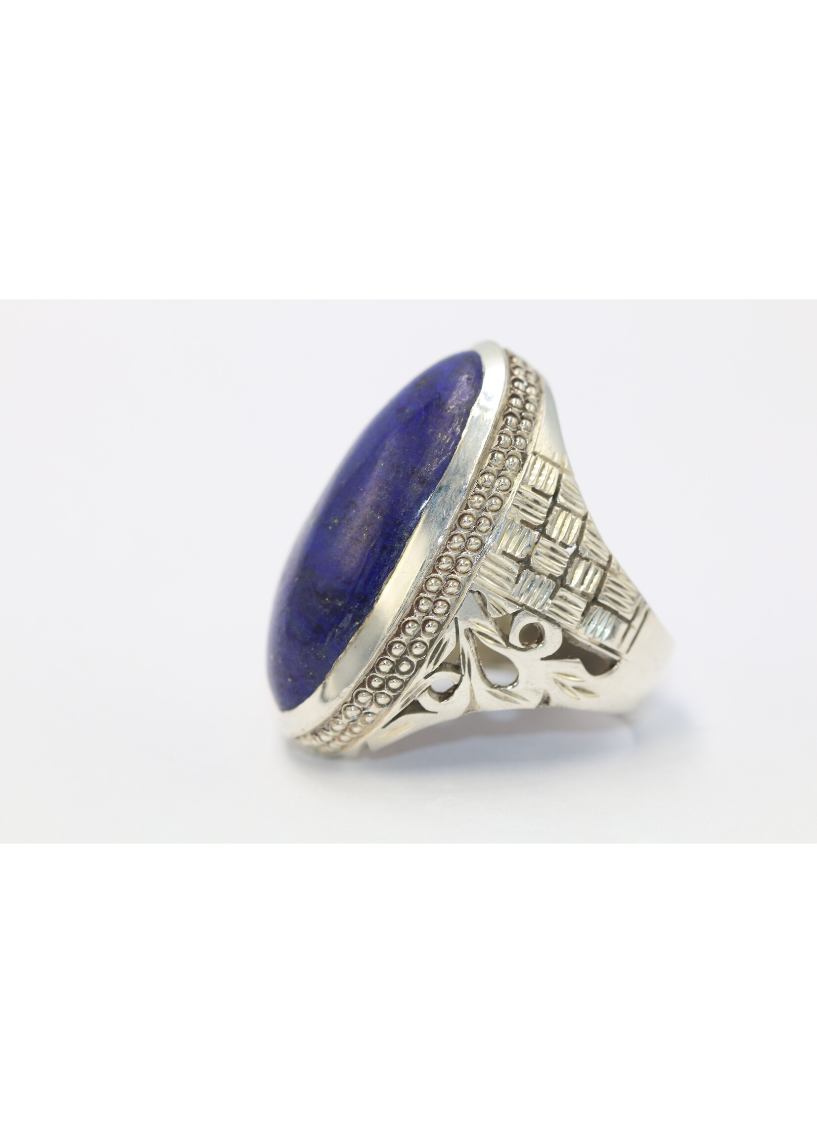 Bague en argent 925 sertie de Lapis lazuli naturel