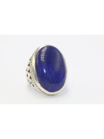Ring with Lapis lazuli