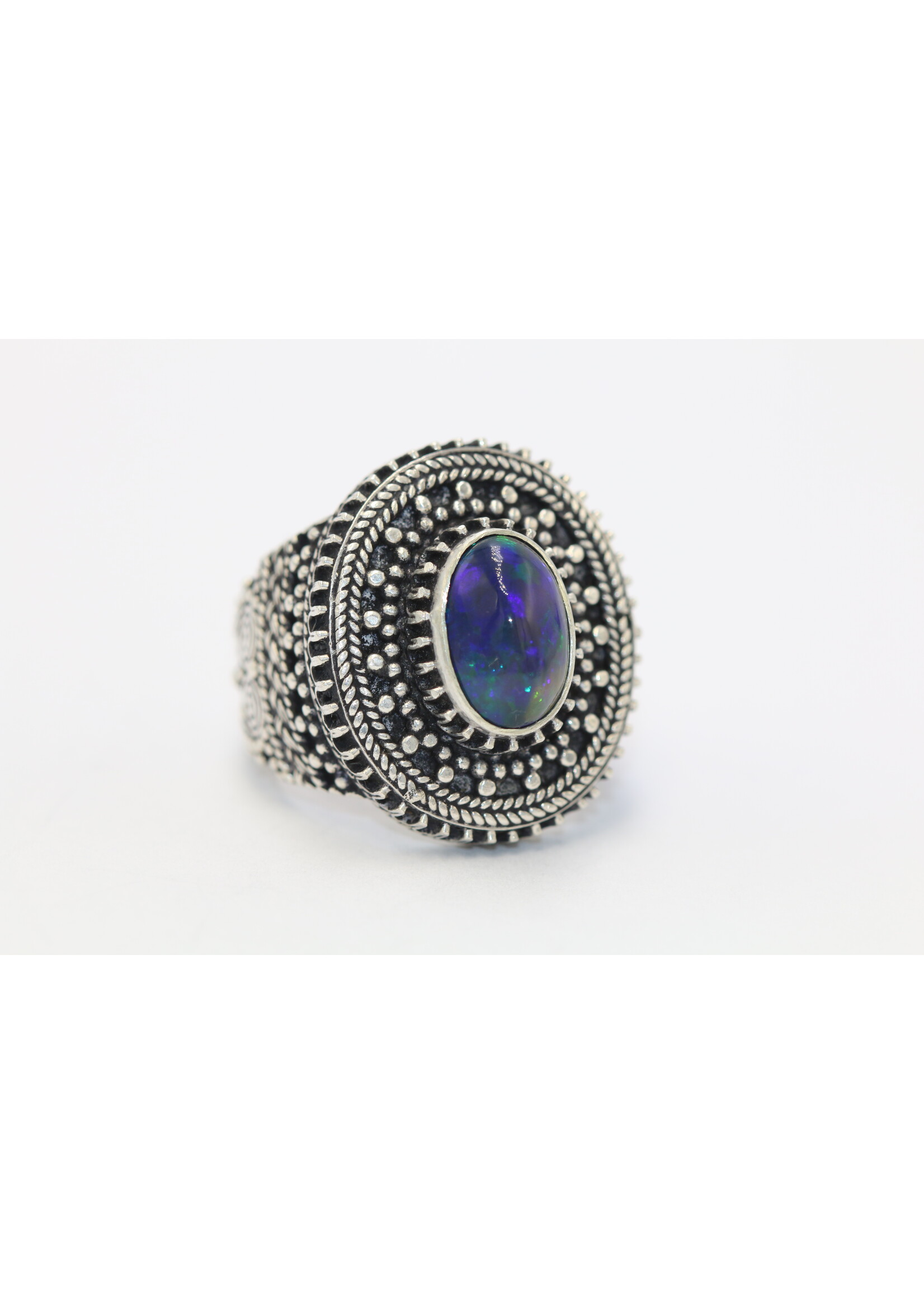 925 silver ring set with natural black Opal
