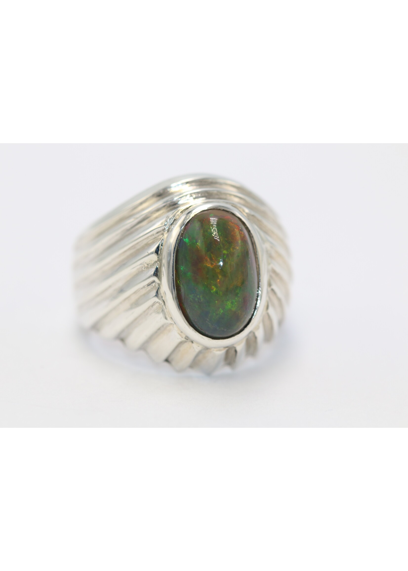 925 silver ring set with natural black Opal