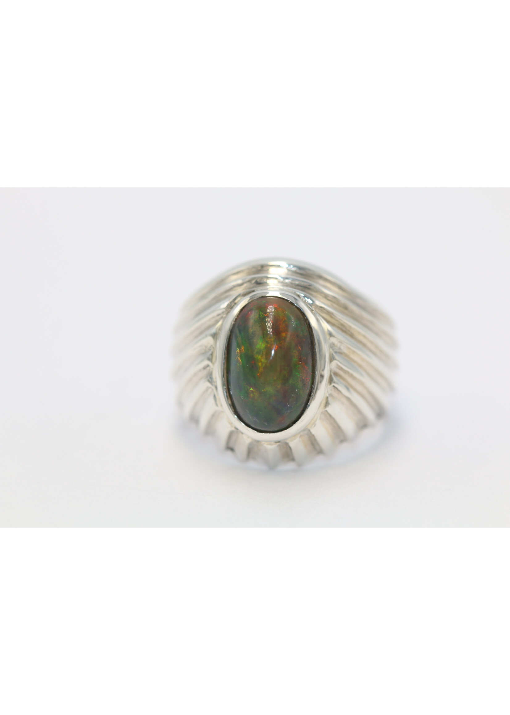 925 zilver ring bezet met natuurlijke zwarte Opaal
