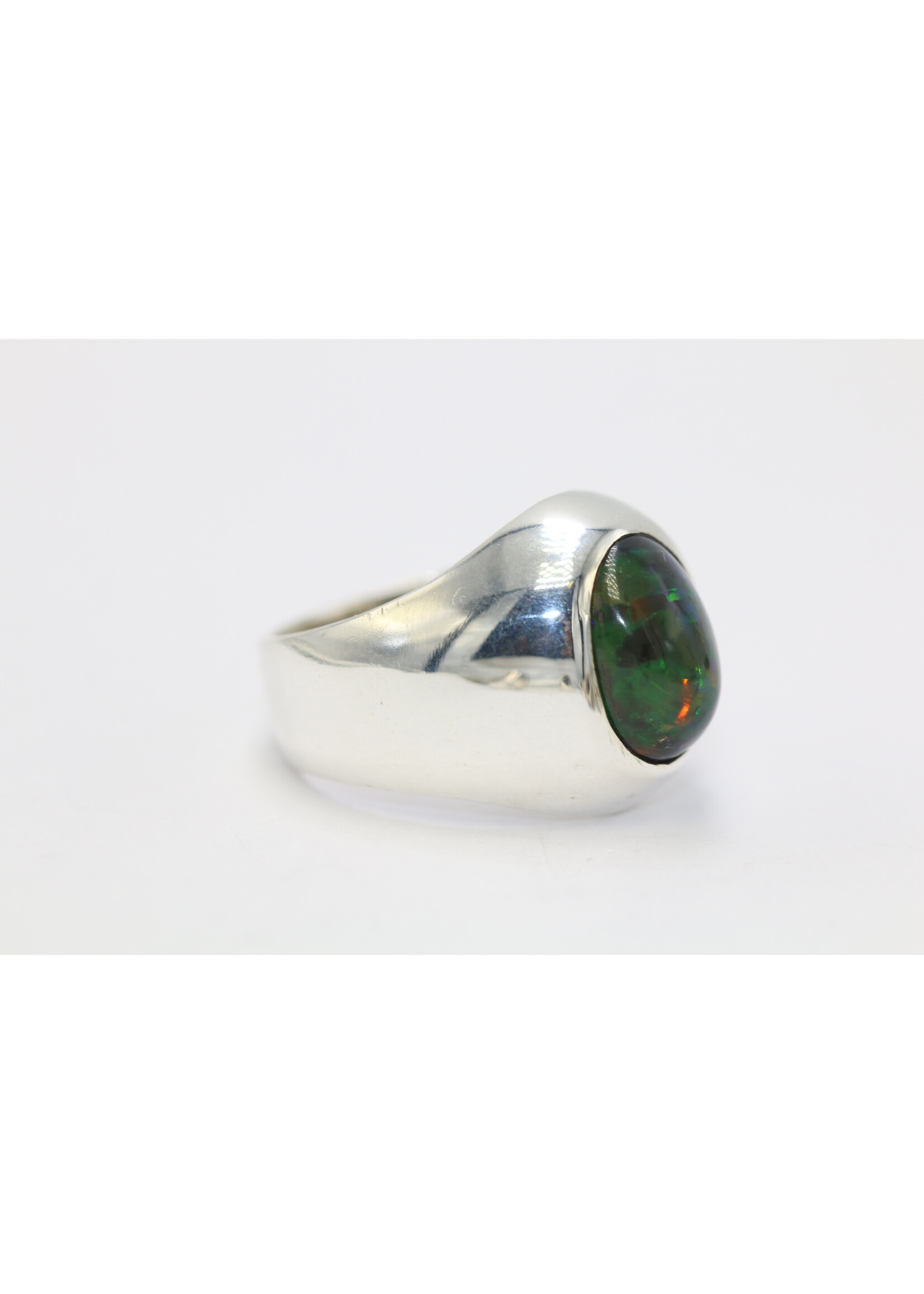 925 silver ring set with natural black Opal