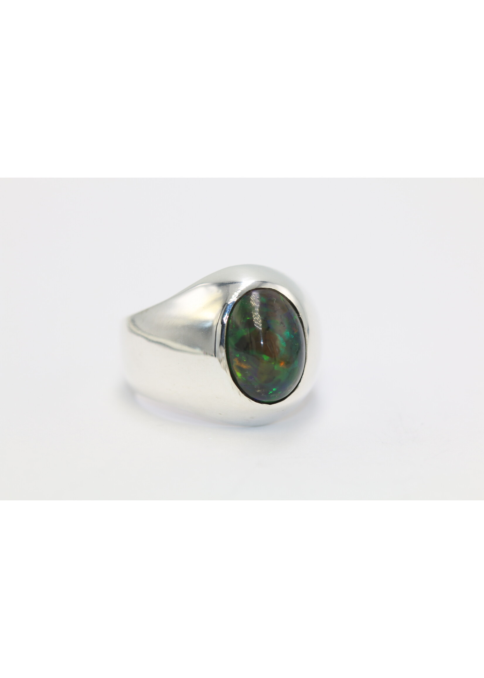 Bague en argent 925 sertie d'opale noire naturelle