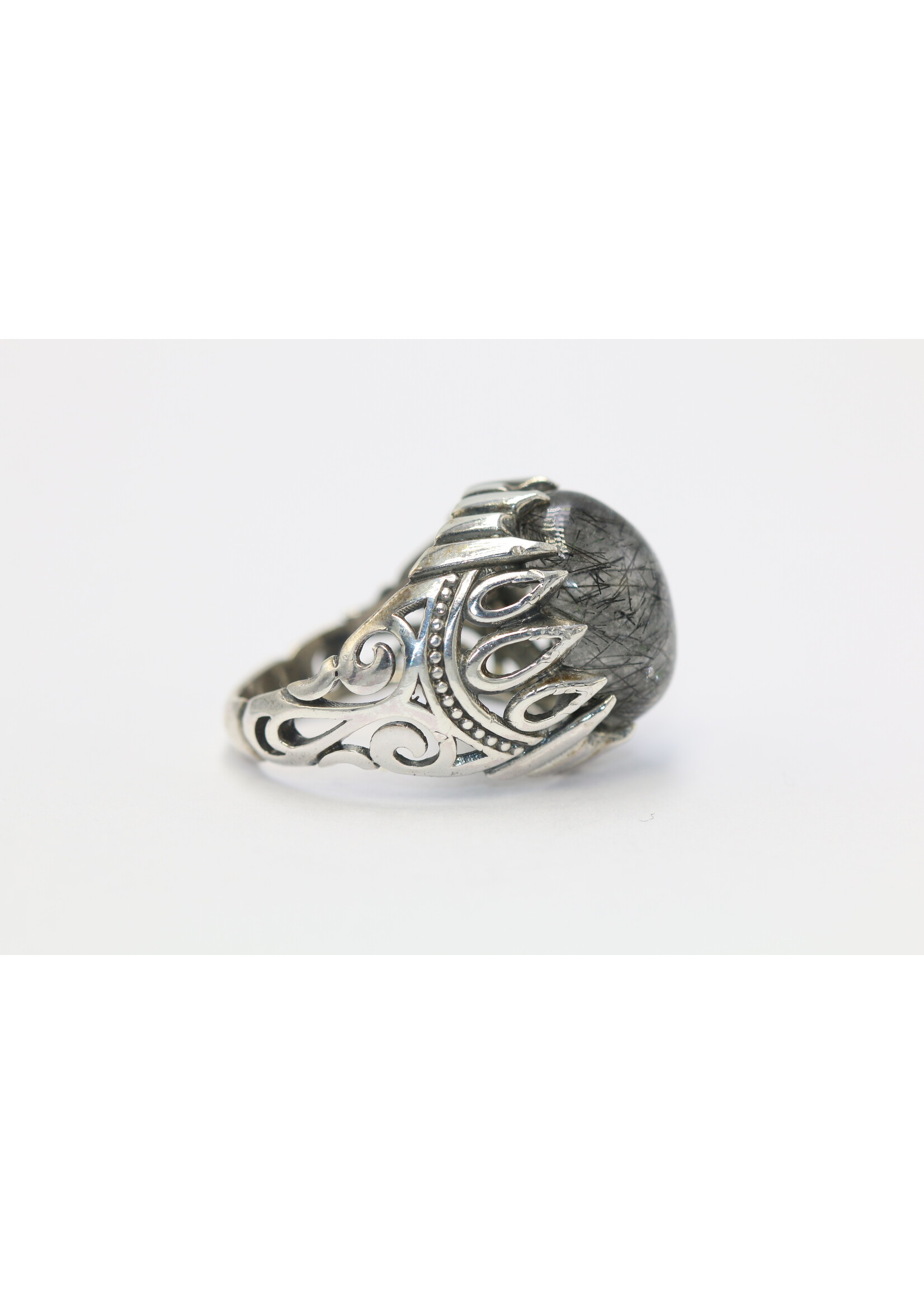 Bague en argent 925 sertie de quartz rutilé naturel