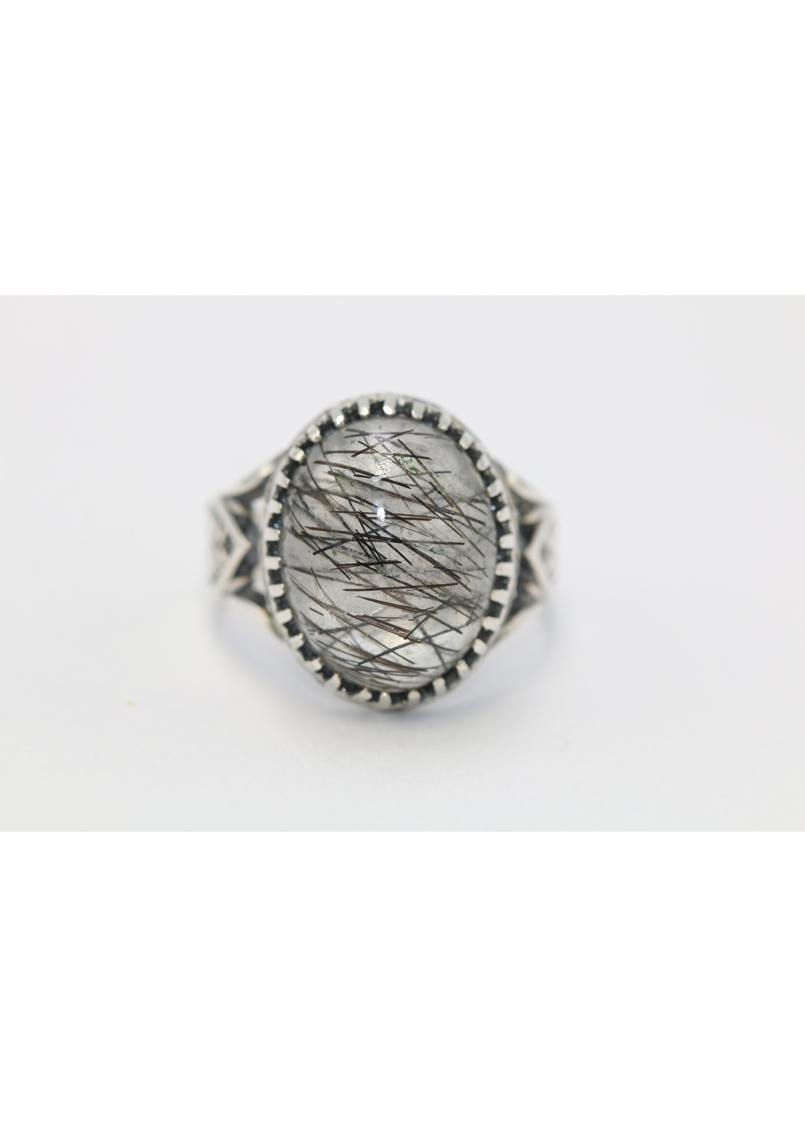 925 silver ring set with natural Rutilated Quartz