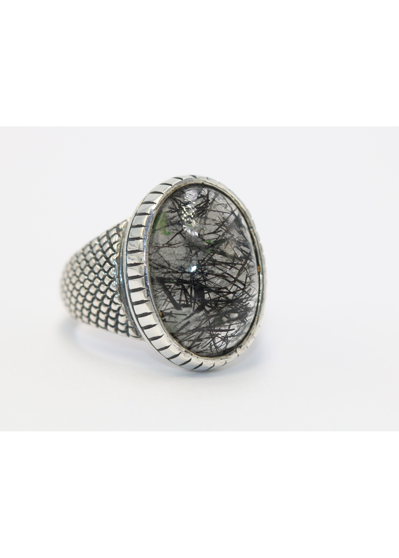 Bague en argent 925 sertie de quartz rutilé naturel