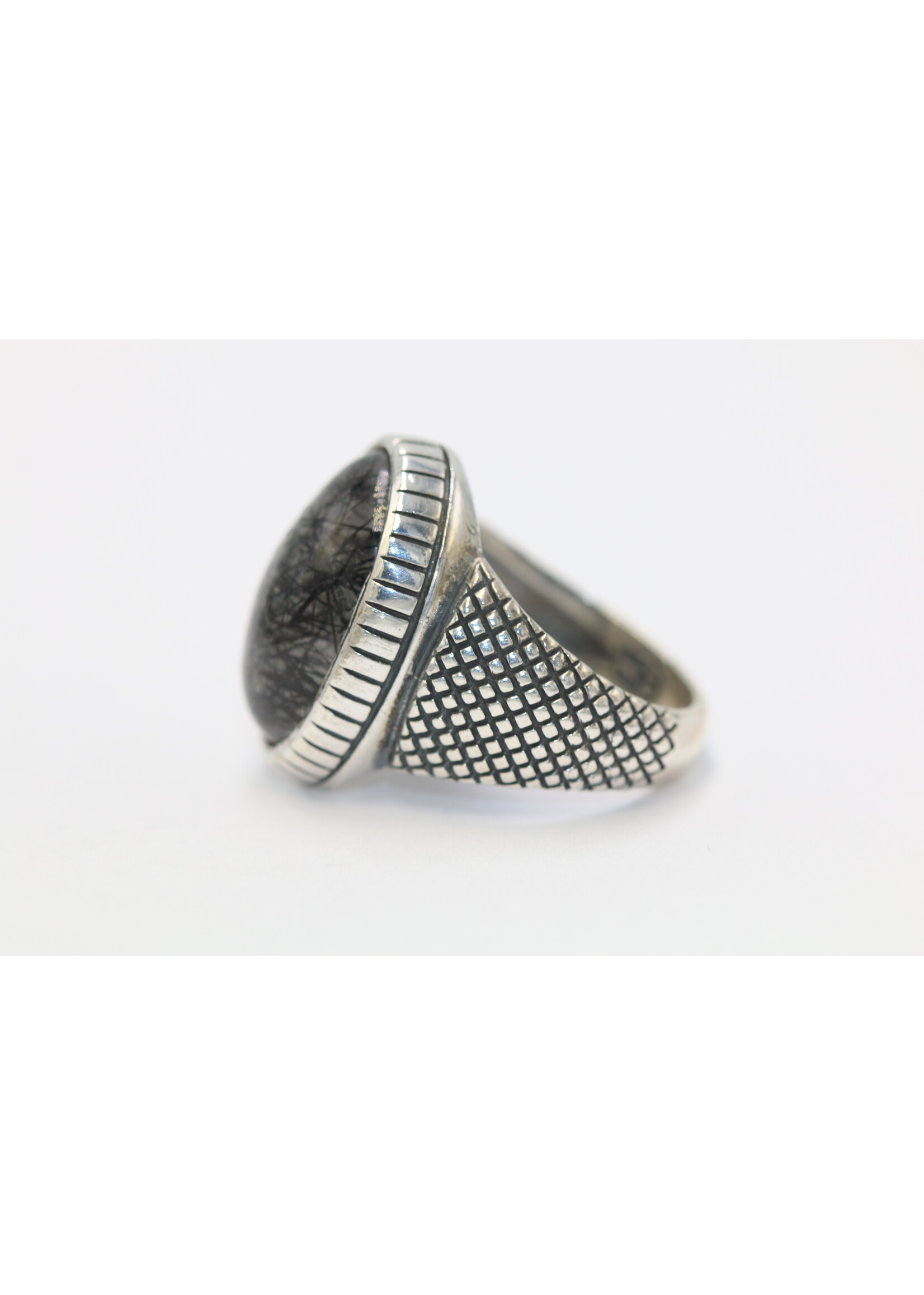 Bague en argent 925 sertie de quartz rutilé naturel