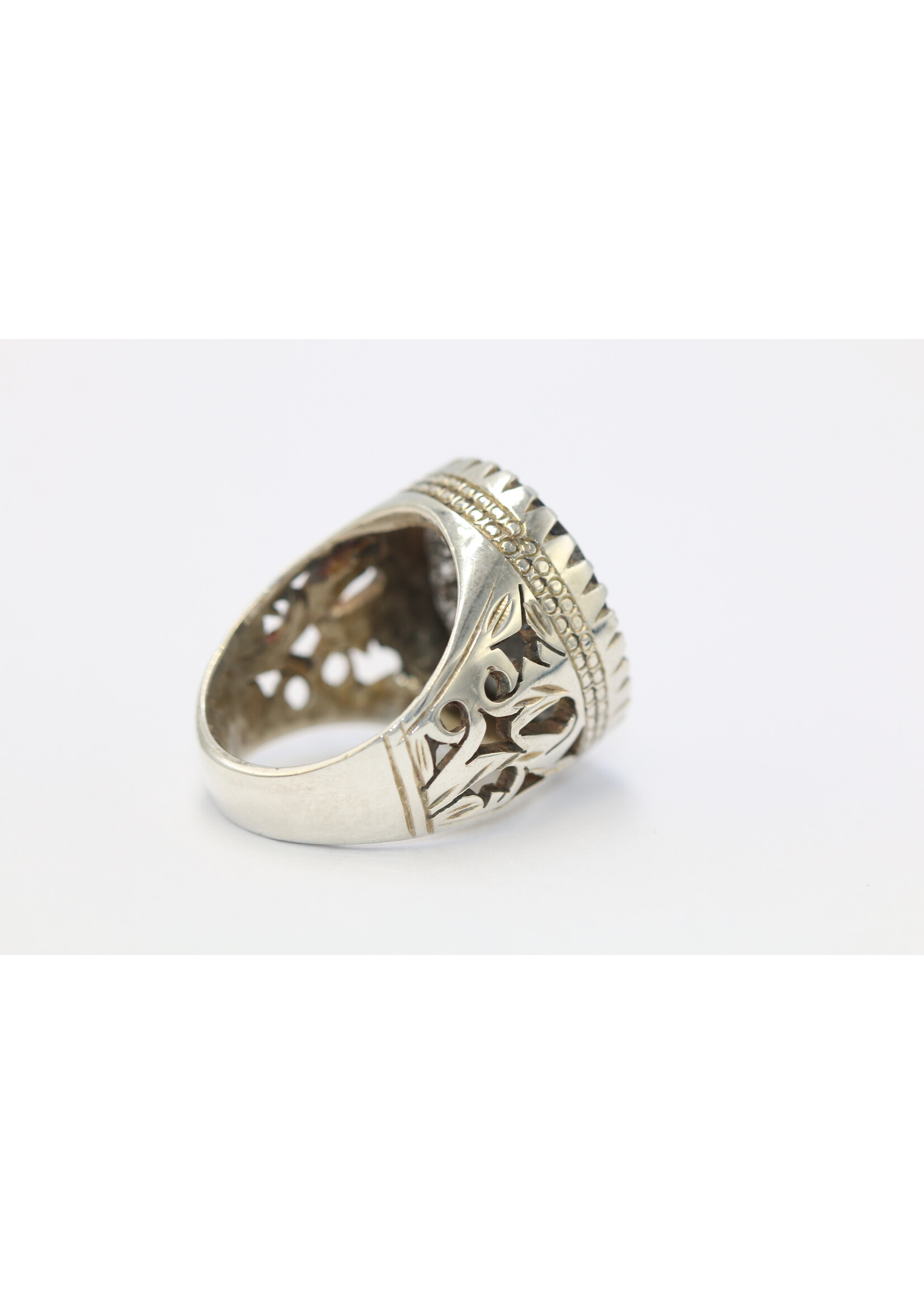 925 silver ring set with natural Rutilated Quartz