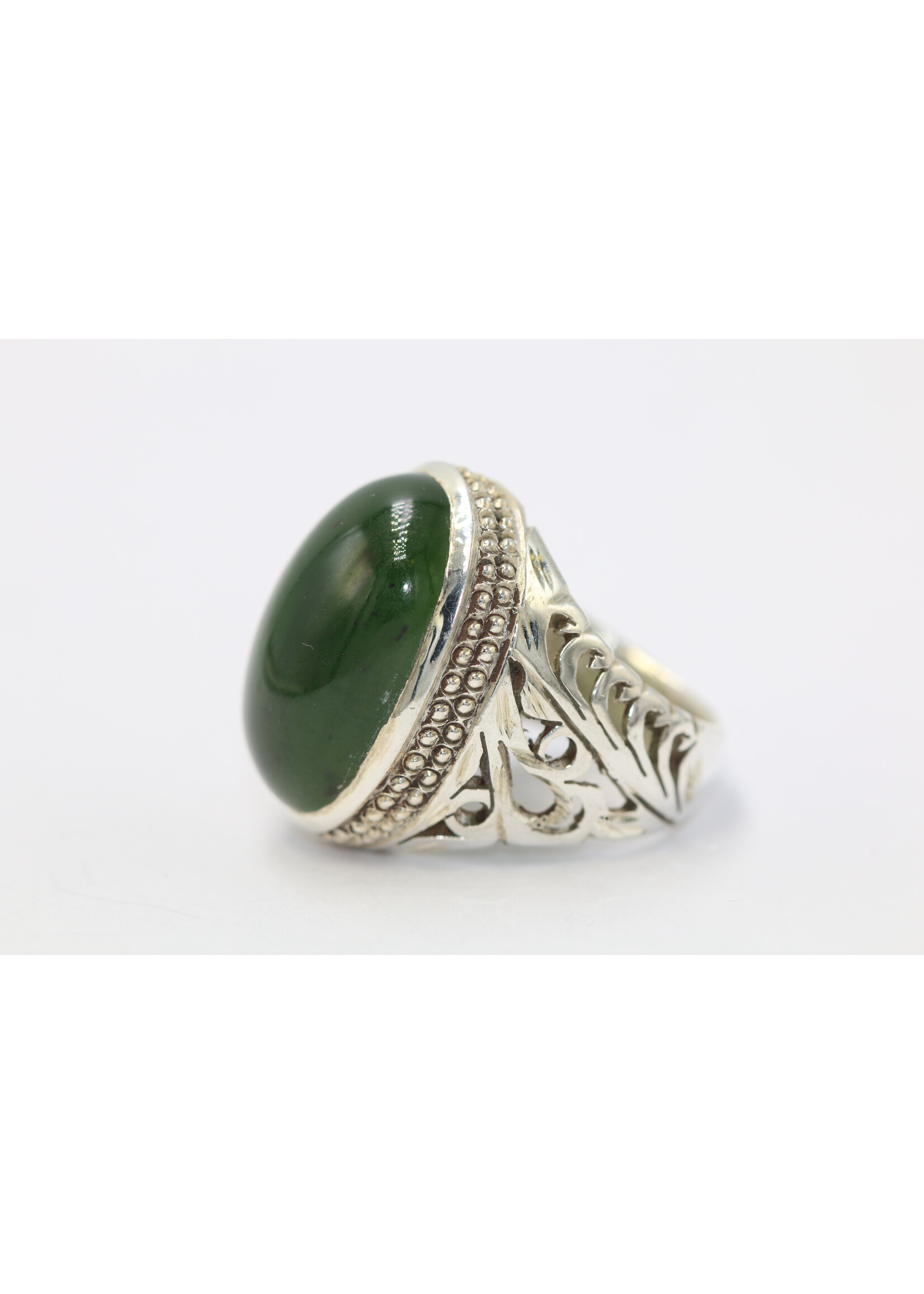 925 silver ring set with natural Jade