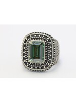 Bague avec moissanite