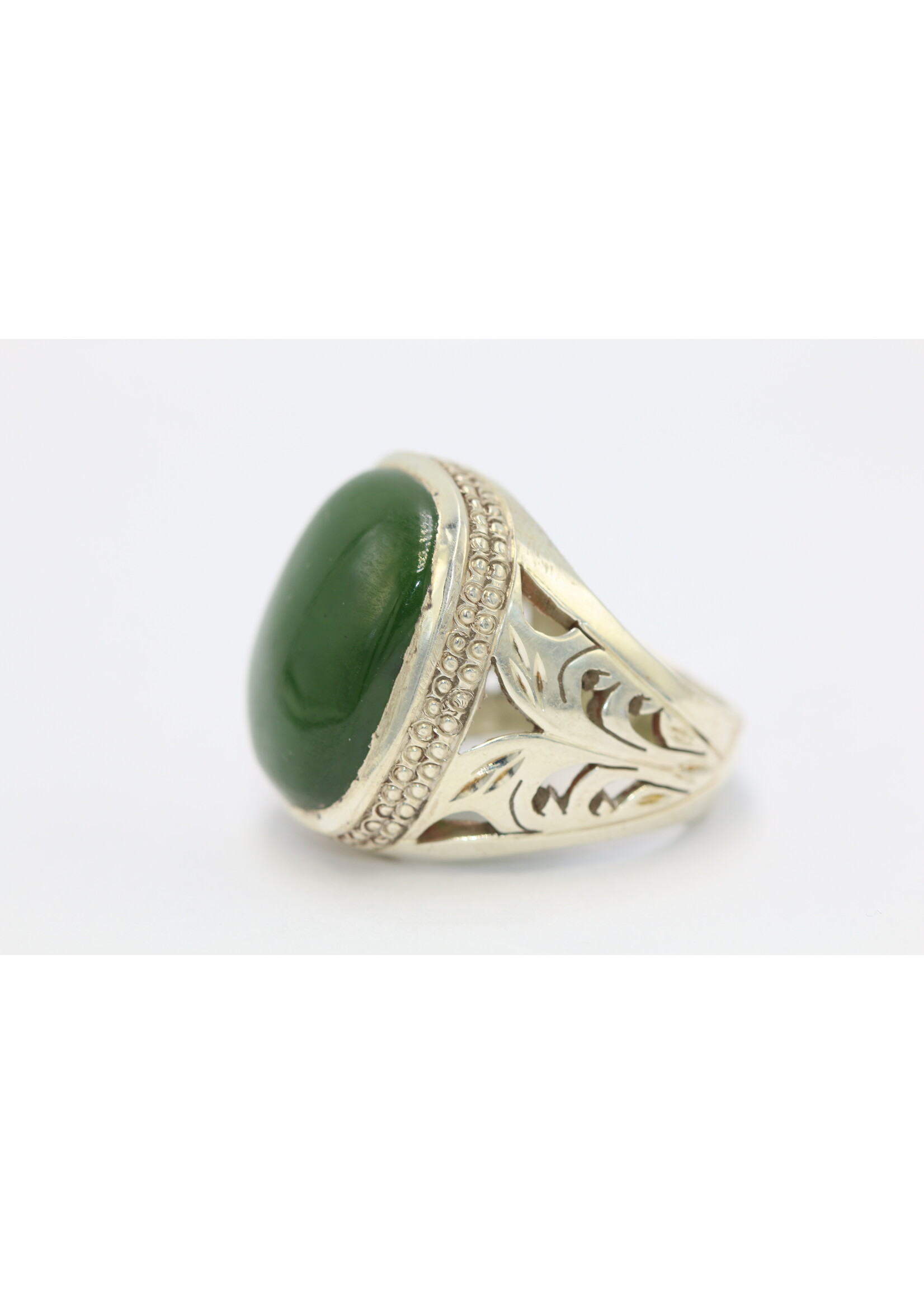925 silver ring set with natural Jade